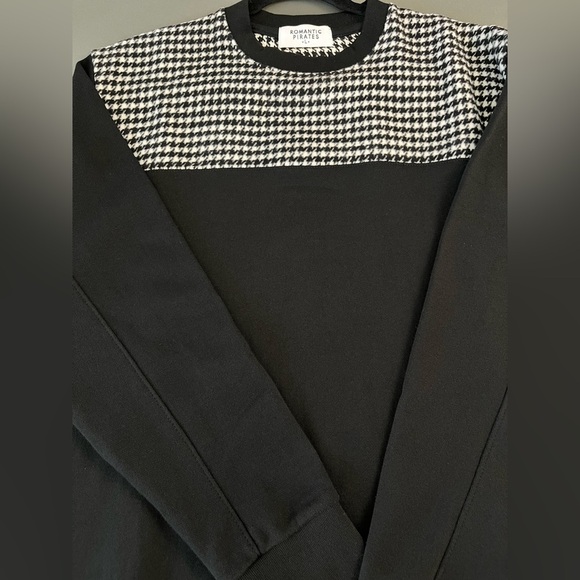 NEW Men’s sweatshirt with sweater pattern, made in Korea - Picture 3 of 13